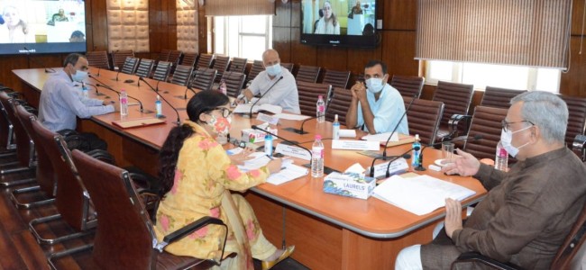 Create plenteous, gainful employment opportunities for women to make them self sufficient: Advisor Farooq Khan